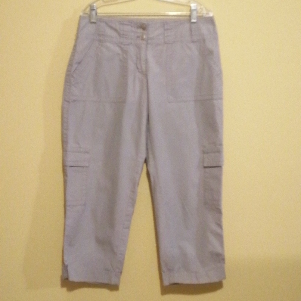 Josephine ,ladies capris, size 4 petite